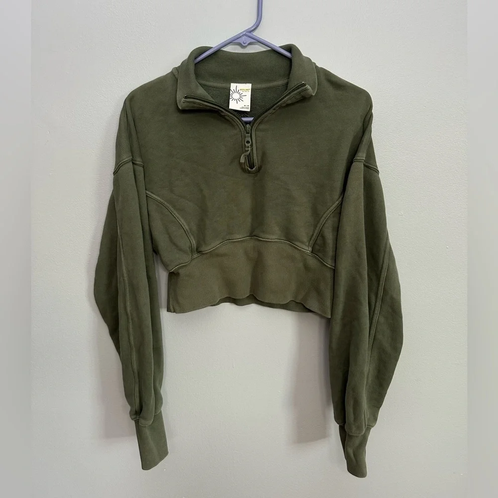 Aerie Quarter Zip Cropped